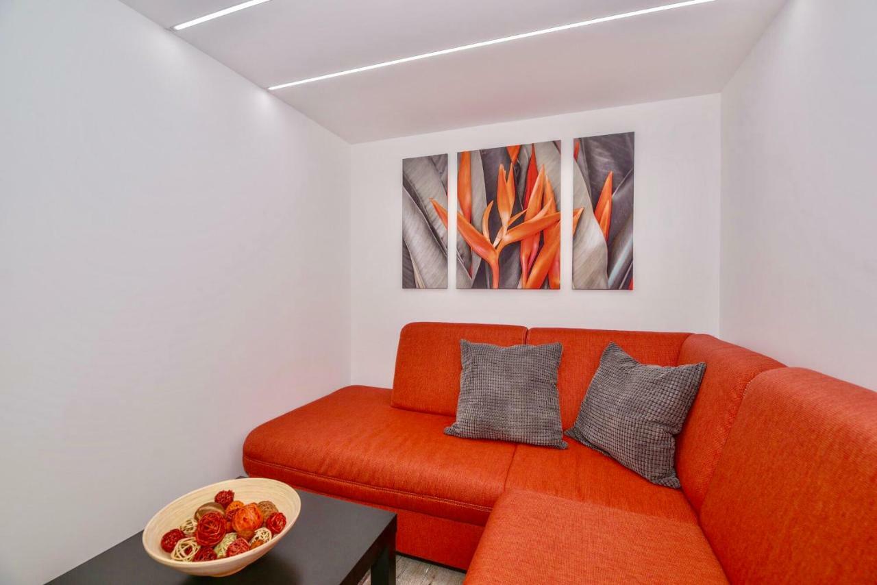 Heart Apartment With Free Private Parking 부다페스트 외부 사진