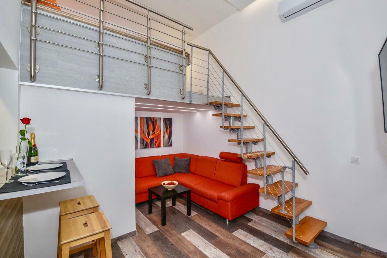 Heart Apartment With Free Private Parking 부다페스트 외부 사진